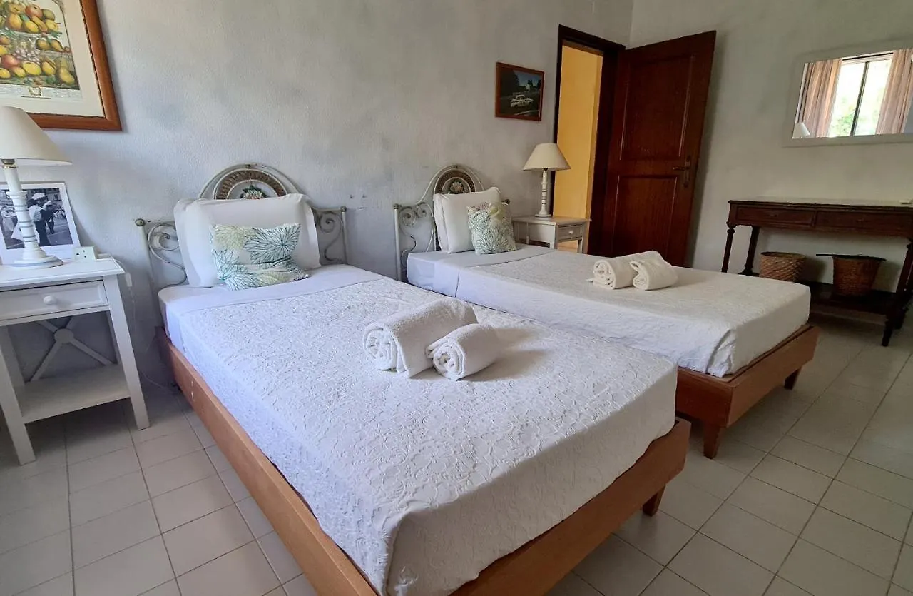Dunas Douradas Beach Villa Benfarras