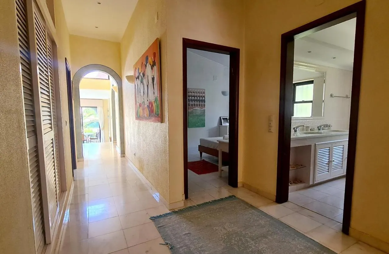 Dunas Douradas Beach Villa Benfarras
