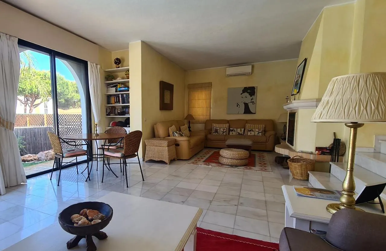 Dunas Douradas Beach Villa Benfarras