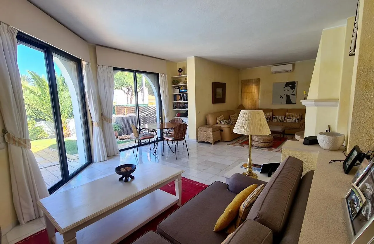 Dunas Douradas Beach Villa Benfarras 0*,  Portugalsko